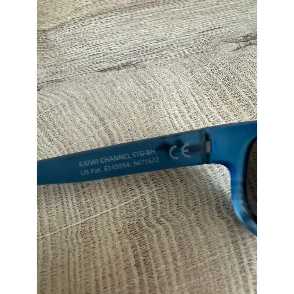Maui Jim Kaiwi Channel Blue Black Stripe Blue Hawaii Polarized Wrap Sunglasses